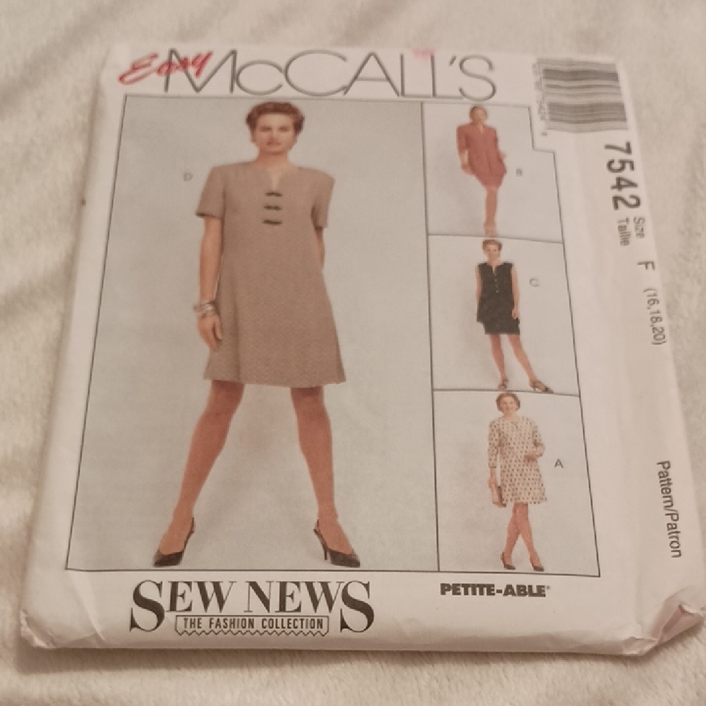 McCall's Vintage Y2K Sewing Pattern 7542